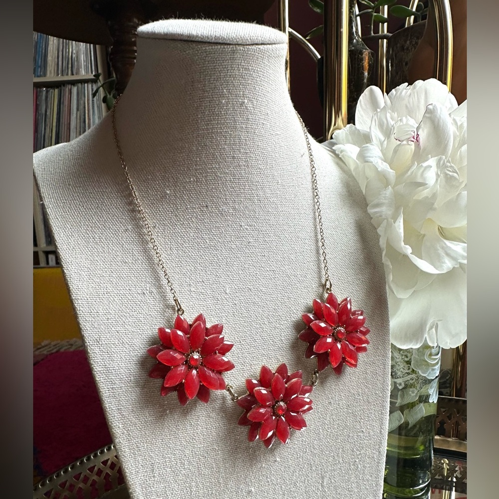 Vintage y2k Cherry Zinnia Bouquet 3 Flower Statement Necklace